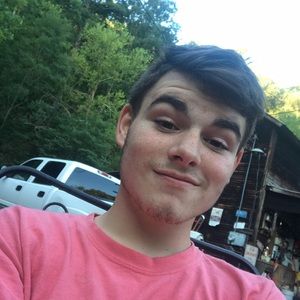 Meet your Posher, Kyle